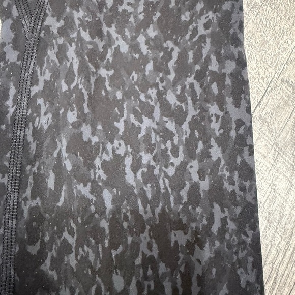 lululemon athletica Black Patterned Pants - Picture 3 of 5